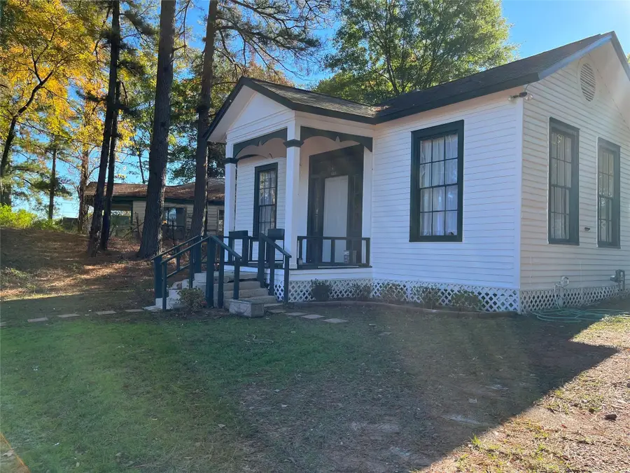 1002 Old Madisonville Road, Huntsville, TX 77320 - Image #3