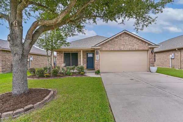 3118 Cambridge Meadows Lane, League City, TX 77539