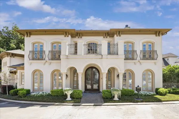 3 Exbury Way, Houston, TX 77056