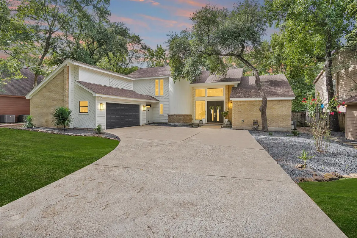 6 Cape Chestnut Drive, The Woodlands, TX 77381 - #1