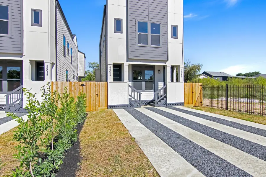 4805 Paula Street, Houston, TX 77033 - #3