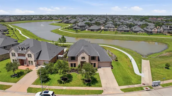 9519 Wheatfield Lane, Rosenberg, TX 77469