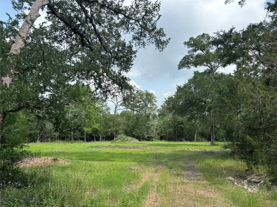 4001 Counsil Lane, Brenham, TX 77833 - #2