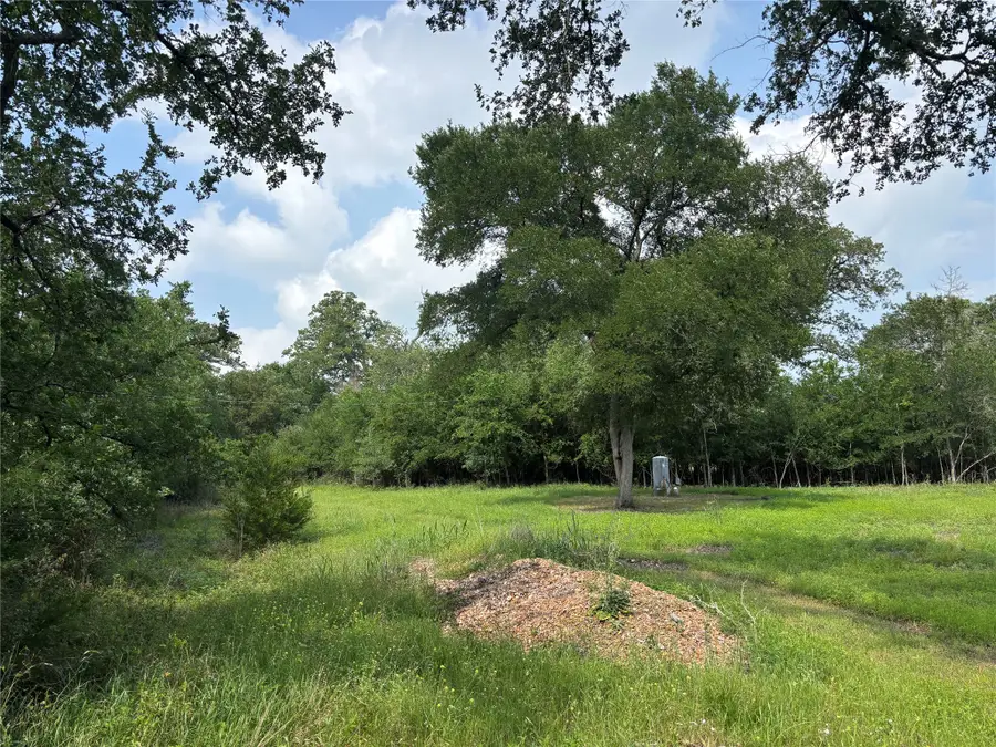 4001 Counsil Lane, Brenham, TX 77833 - #3