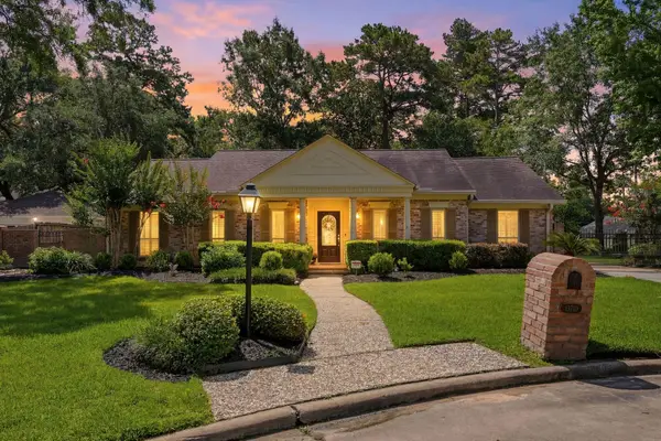 13710 Foxmoor Lane, Houston, TX 77069