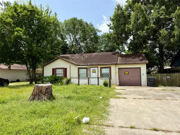 201 West Avenue, Pasadena, TX 77502