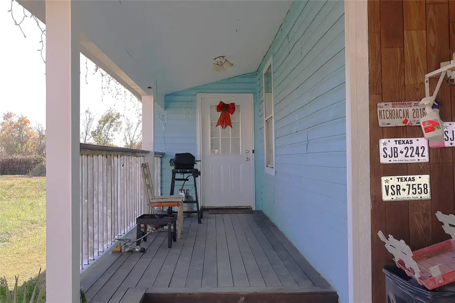 634 S Paloma Drive, Rosharon, TX 77583 - Image #3