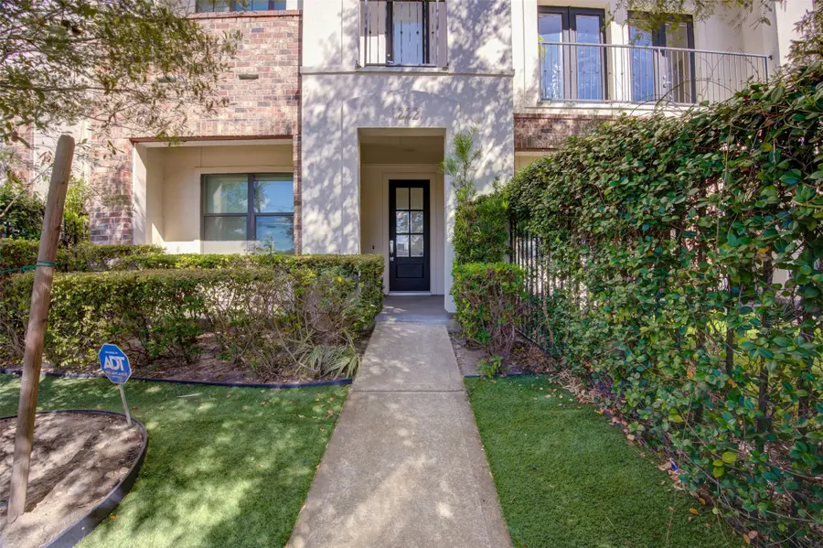 1222 W Dallas Street, Houston, TX 77019 - #2