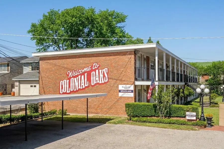 401 E Main Street, Brenham, TX 77833 - #2