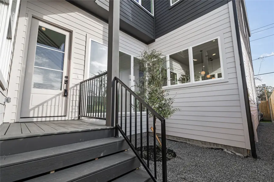 306 E 35th Street, Houston, TX 77018 - #2