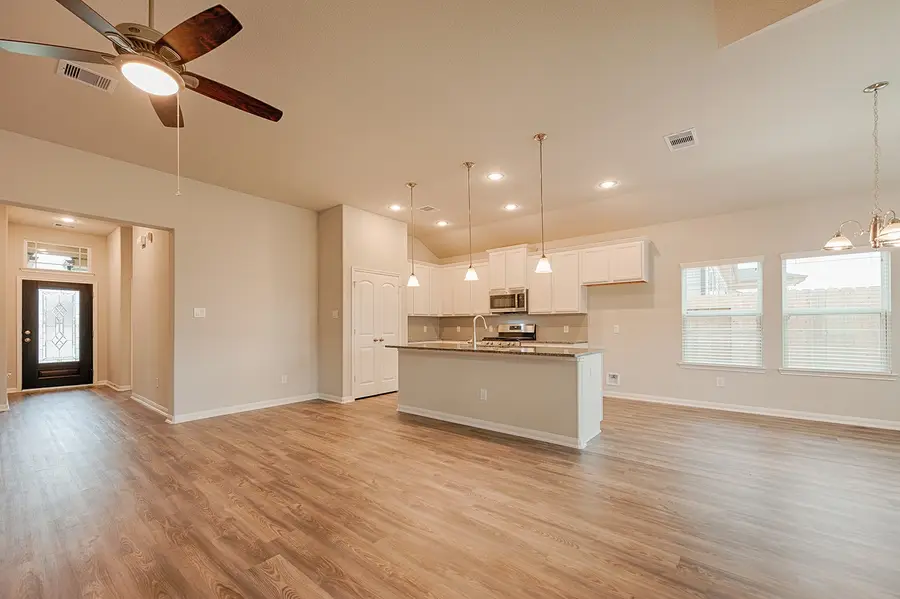 12388 Hackberry Dr, Willis, TX 77318 - #3