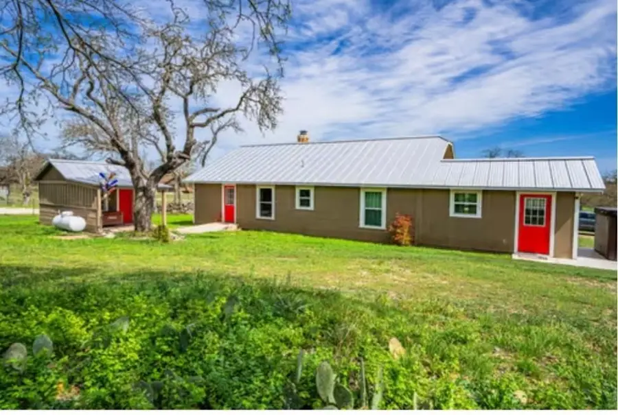 283 N 2nd Street, Harper, TX 78631 - #2