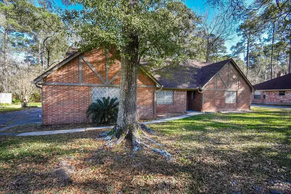 96 Panorama Drive, Conroe, TX 77304