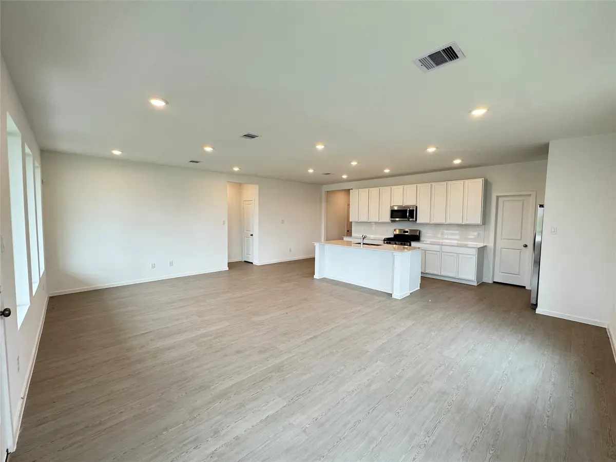 7819 Evening Emerald Drive, Rosharon, TX 77583 - Image #1