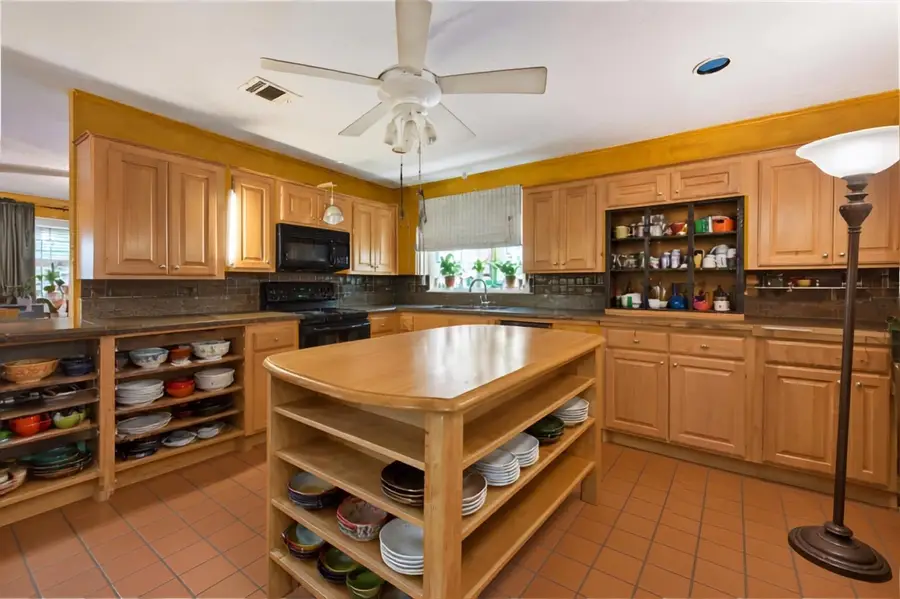 1522 Spring Hills Drive, Spring, TX 77386 - #3