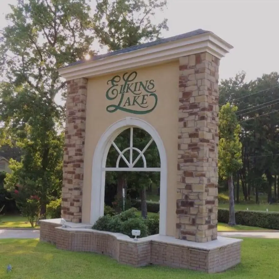 1864 E Lake Drive, Huntsville, TX 77340 - #2
