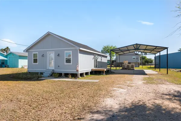 222 Copano Drive, Port Mansfield, TX 78598