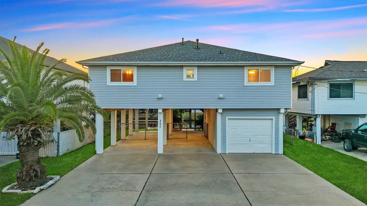 297 Ling, Bayou Vista, TX 77563 - Image #1