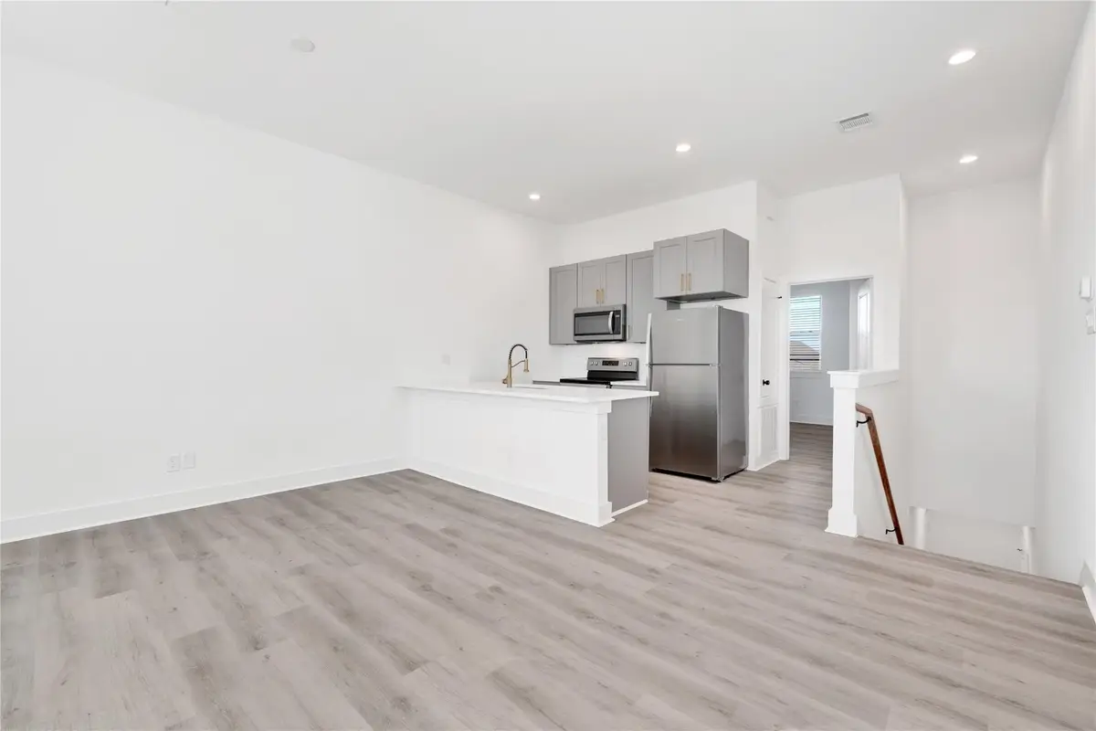 423 Alvia Run Lane #AB, Houston, TX 77018 - #1