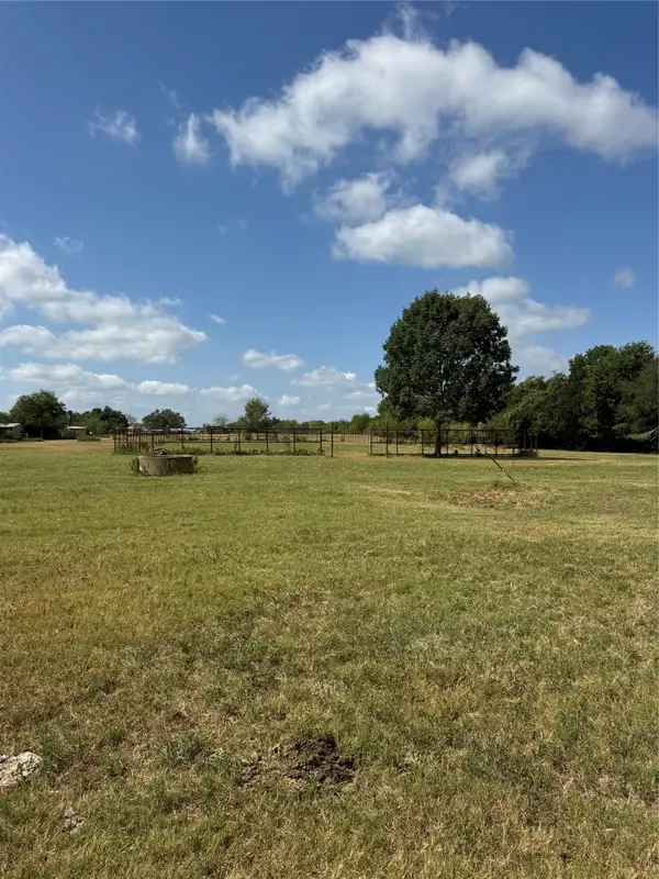Tract 3 Fm 3060, Midway, TX 75852