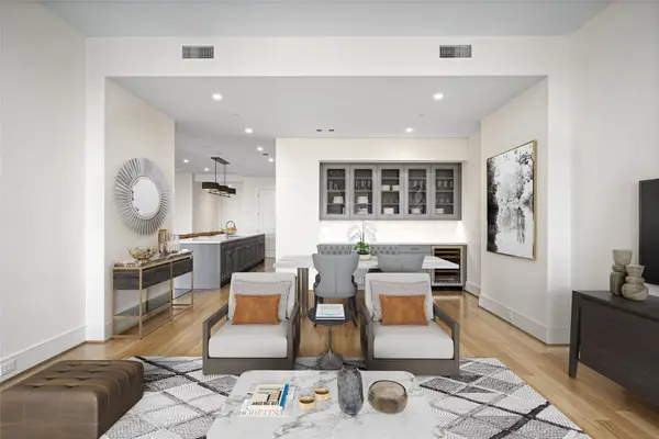 2325 Welch Street #601, Houston, TX 77019