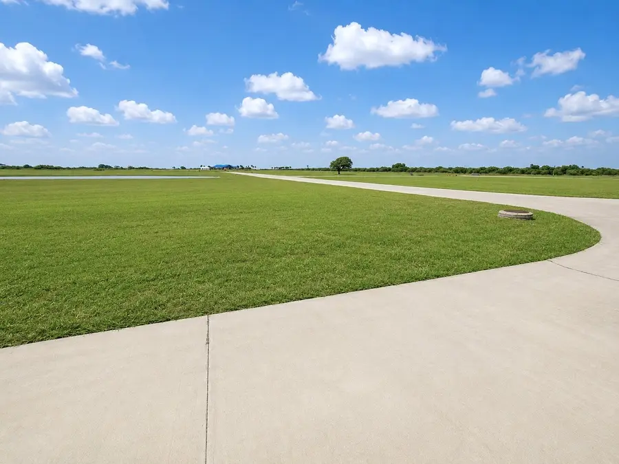 2920 Hammock Court, Palacios, TX 77465 - #3