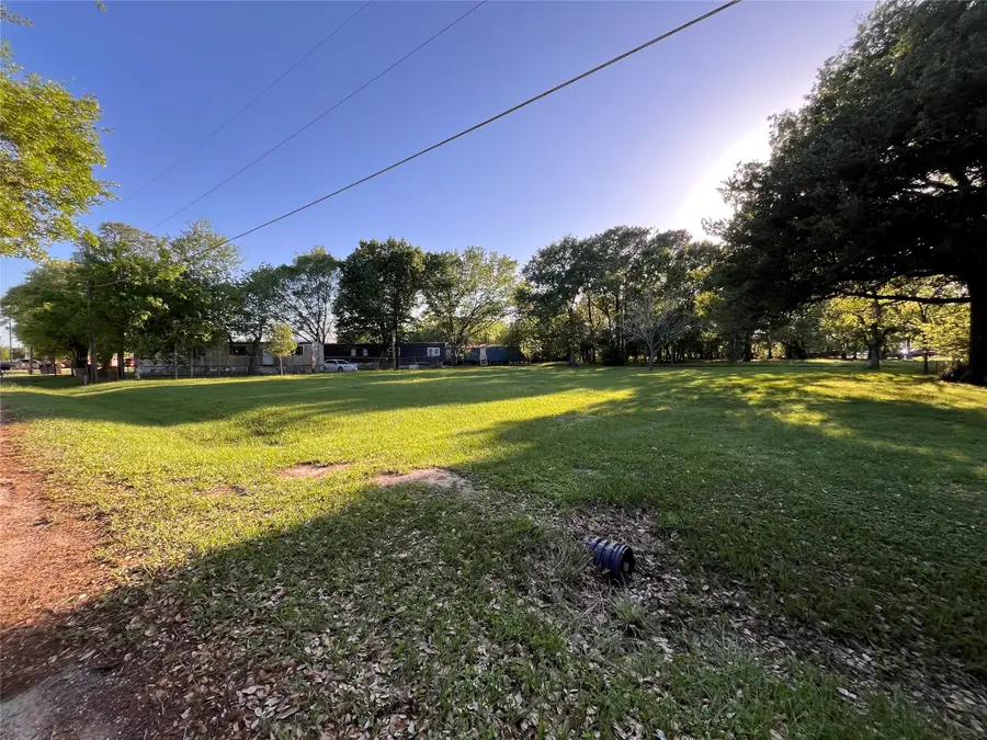 4410 Mockingbird Lane, Bay City, TX 77414 - Image #3