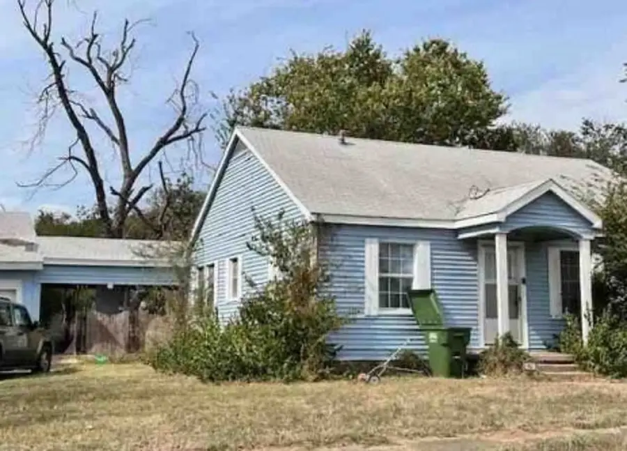 904 4th Avenue, Mineral Wells, TX 76067 - #3