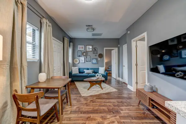 2527 Sumpter Street, Houston, TX 77026