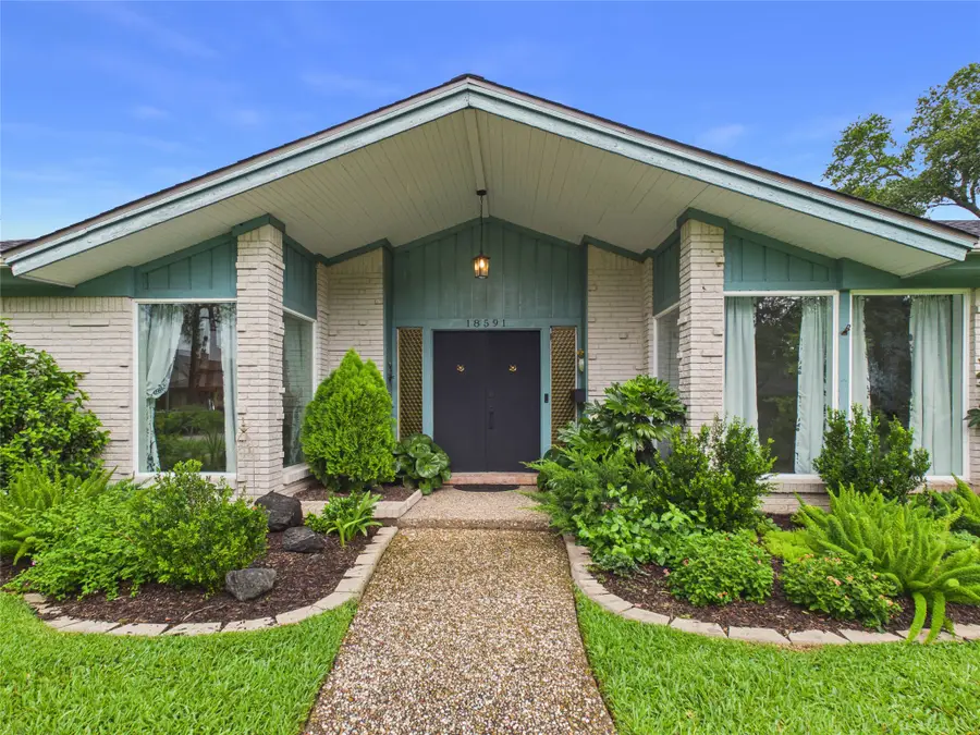 18591 Martinique Drive, Nassau Bay, TX 77058 - #3