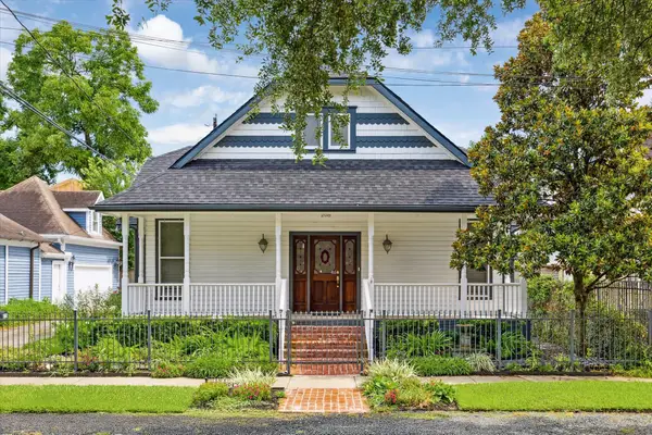208 E 12th Street, Houston, TX 77008