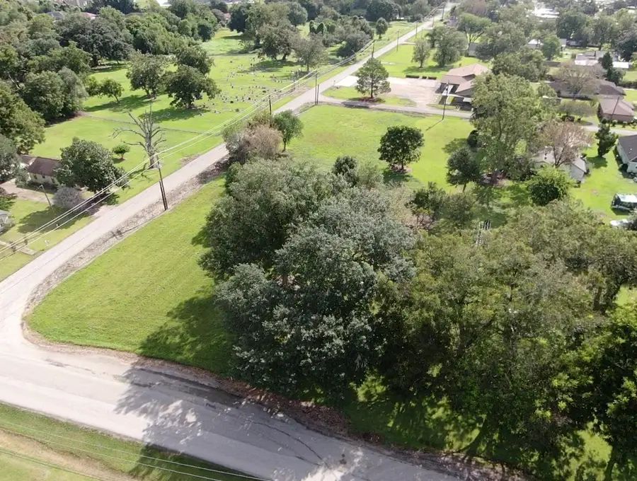 0 17th Street, West Columbia, TX 77486 - #2