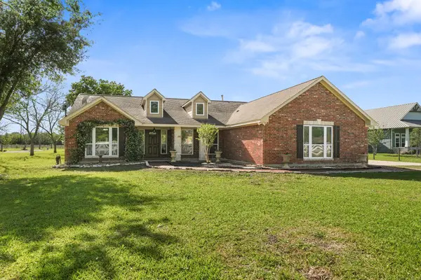 17204 County Road 831, Pearland, TX 77584