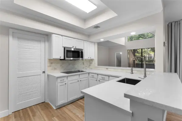 336 Litchfield Lane, Houston, TX 77024