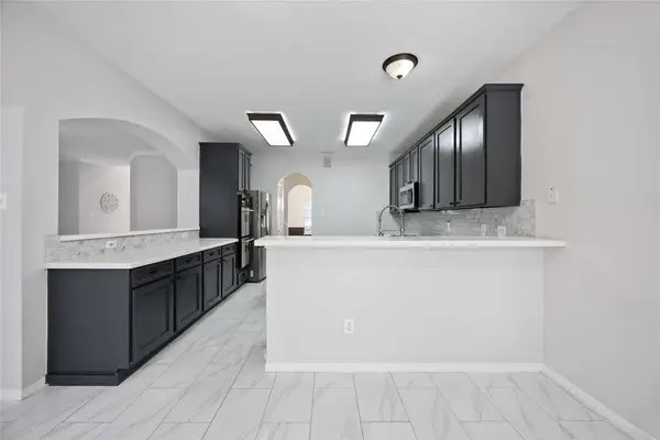 15 Finetta Lane, Alvin, TX 77511