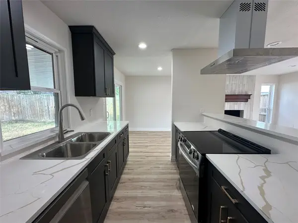 5026 Court Road, Houston, TX 77053
