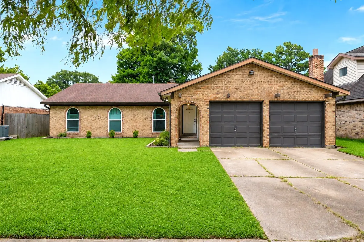 16119 La Avenida Drive, Houston, TX 77062 - #1