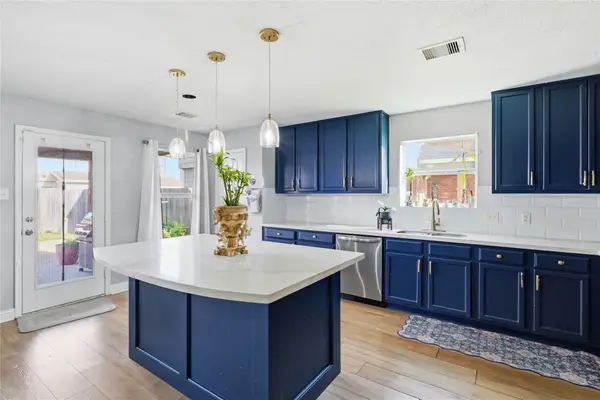 7015 Falling Cherry Place, Houston, TX 77049