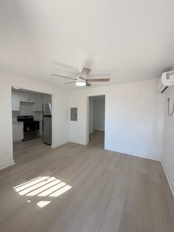 201 Lowery Street #2, Houston, TX 77979