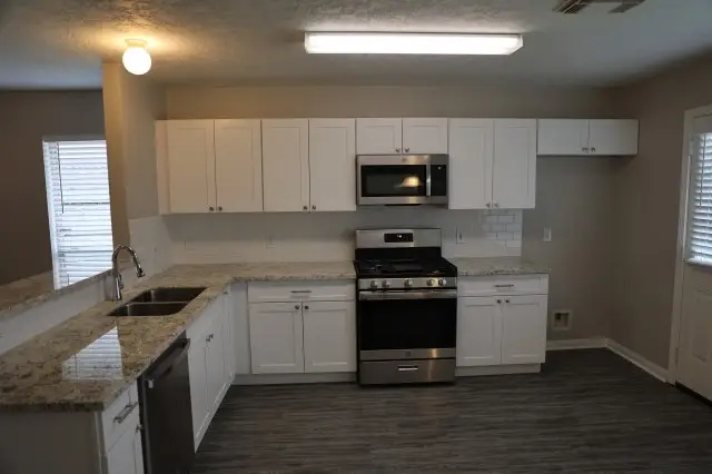 16210 Rosenridge Drive, Houston, TX 77053 - Image #2