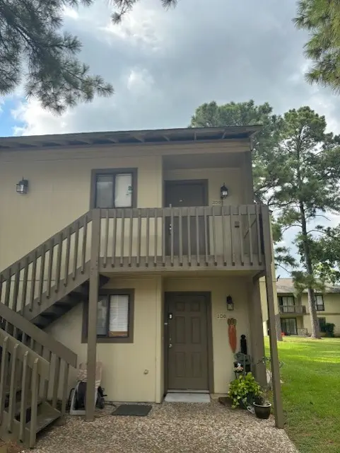 15919 Golf Club Drive #208, Crosby, TX 77532