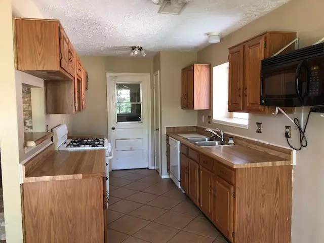 14002 Kathi Lynn Lane, Sugar Land, TX 77498 - #3