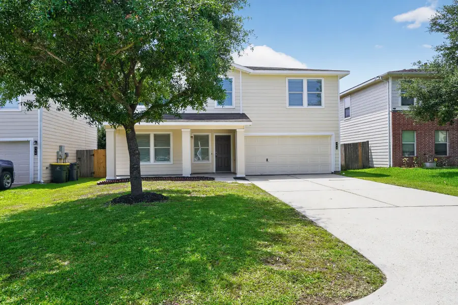314 Falling Pine Drive, Conroe, TX 77304 - #2