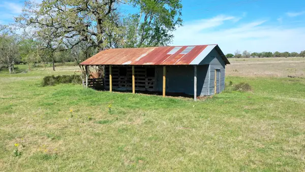 2 AC Fm 3091, Madisonville, TX 77864