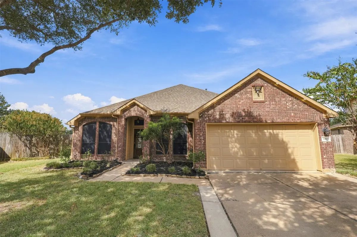 3203 Cactus Heights Lane, Pearland, TX 77581 - #1
