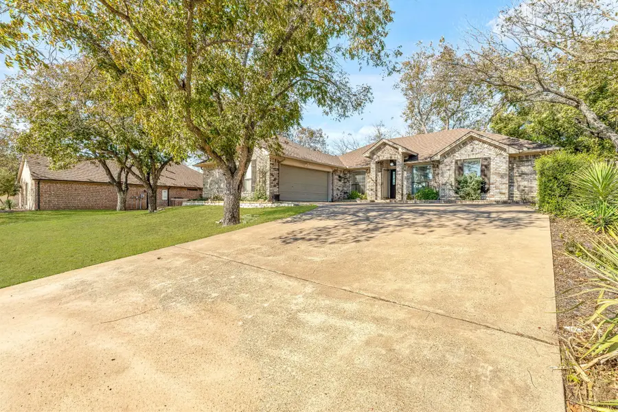 9617 Ravenswood Road, Granbury, TX 76049 - Image #2