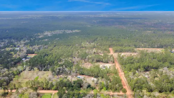 50 S Oak Dr, Cleveland, TX 77328