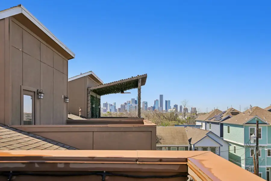 209 Burr Street #C, Houston, TX 77011 - #3