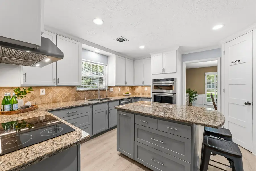 594 Longwood Lane, Conroe, TX 77302 - #3
