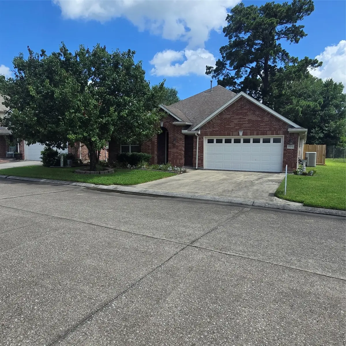 15202 Scenic Forest Drive, Conroe, TX 77384 - Image #1